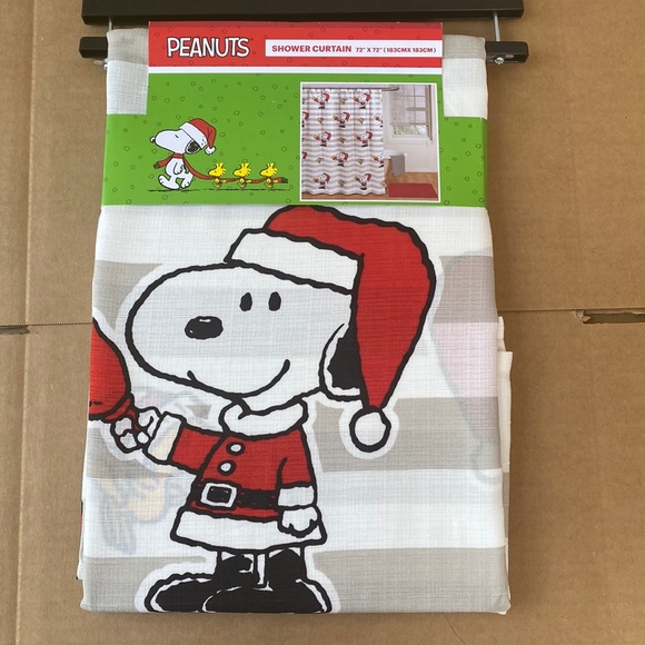 Peanuts Bath Peanuts Santa Snoopy Woodstock Bells Striped Christmas